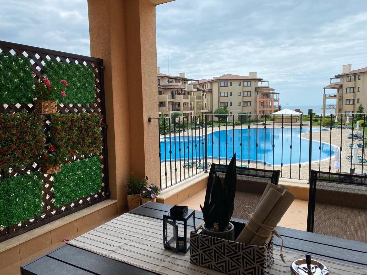 Sea View & Infinity Pool Apartments In Kaliakria Resort Balchik Exterior foto